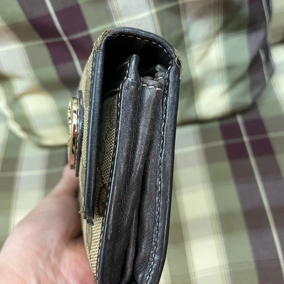 Gucci GG monogram Canvas lovely Heart long Wallet-Brown - Picture 2 of 7